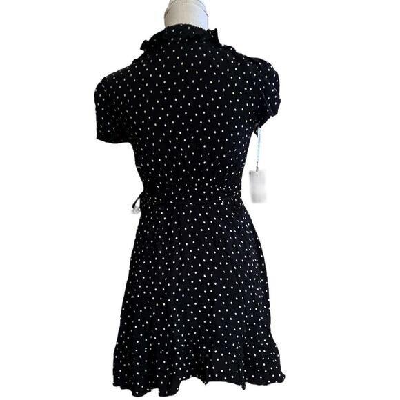 NWT Sunday Best Aritza New Ruffle Black Wrap Size XS - Picture 7 of 8